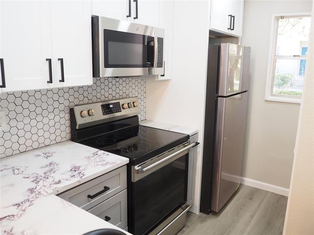 Building Photo - 962 S Weatherred Dr