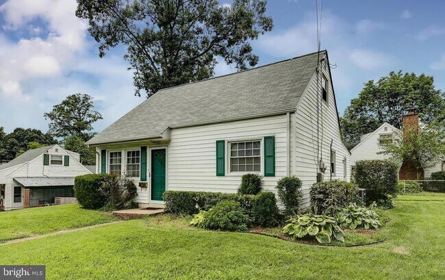 Building Photo - 114 Colburn Dr