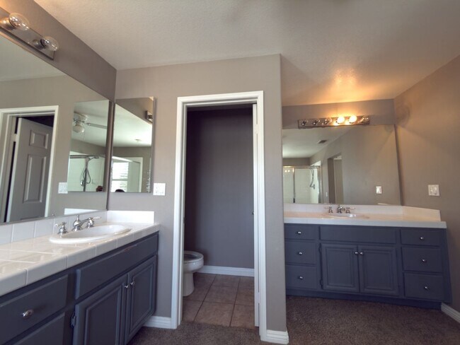 Building Photo - Beautiful home near La Mariposa Elementary School in Camarillo