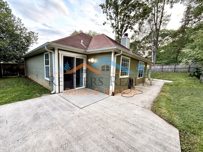 Building Photo - 122 Sunset Ridge