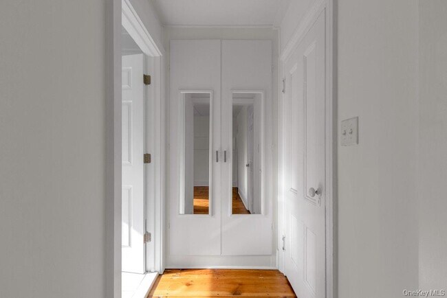 Building Photo - 46 Voorhis Ave