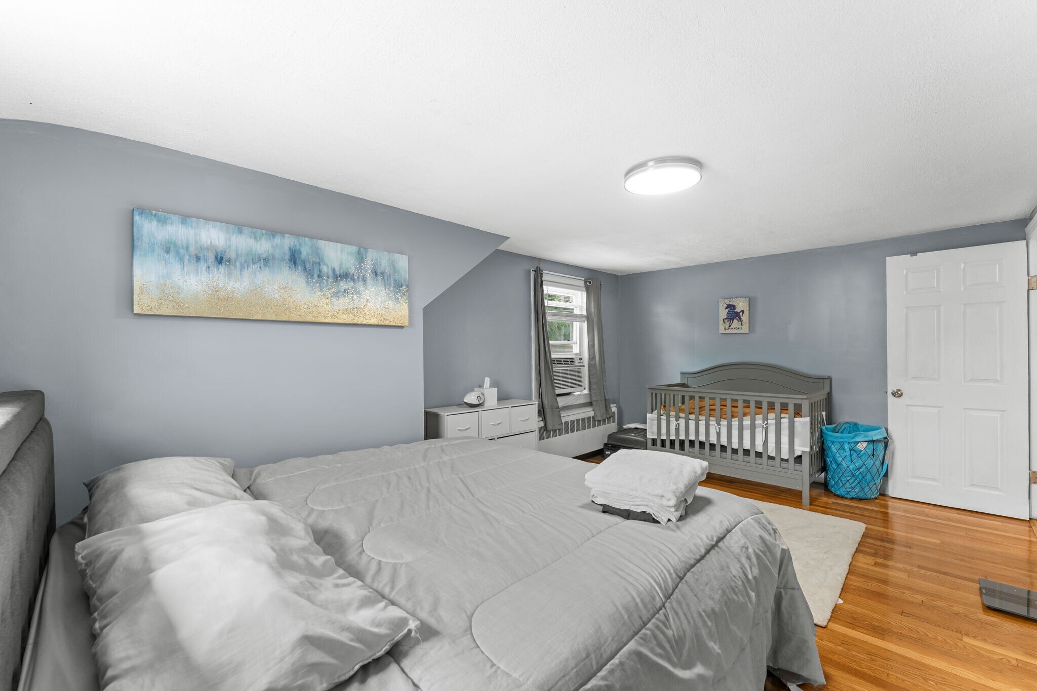 Building Photo - 44 Woodlawn Ave