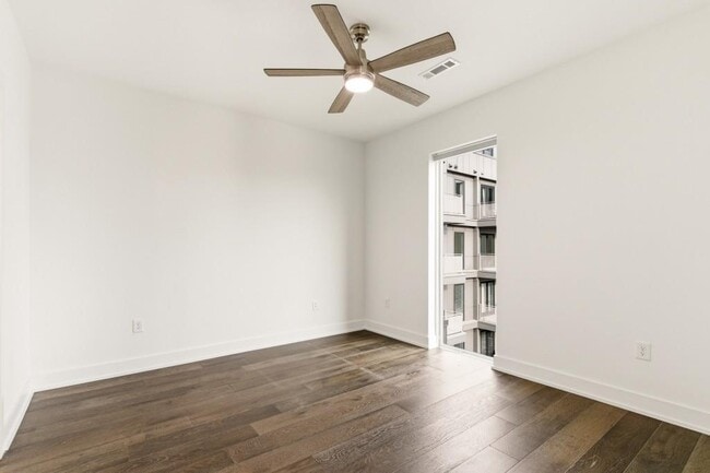 Building Photo - 775 Juniper St NE