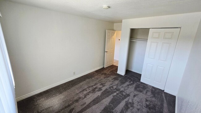 Building Photo - 9374 Pradera Ave