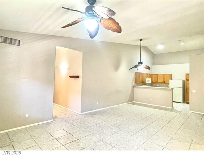 Building Photo - 2053 Jade Creek St
