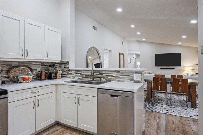 Building Photo - 1769 Harborside Cir