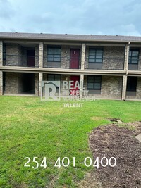 Building Photo - 1214 Baylor Ave