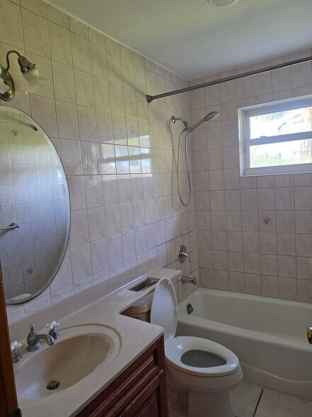Building Photo - 14755 SW 264th St