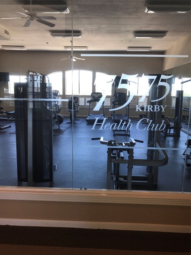 Building Photo - 7575 Kirby Dr