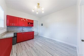 Building Photo - 6200 Dewey St