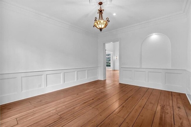 Building Photo - 115 Mount Paran Ridge