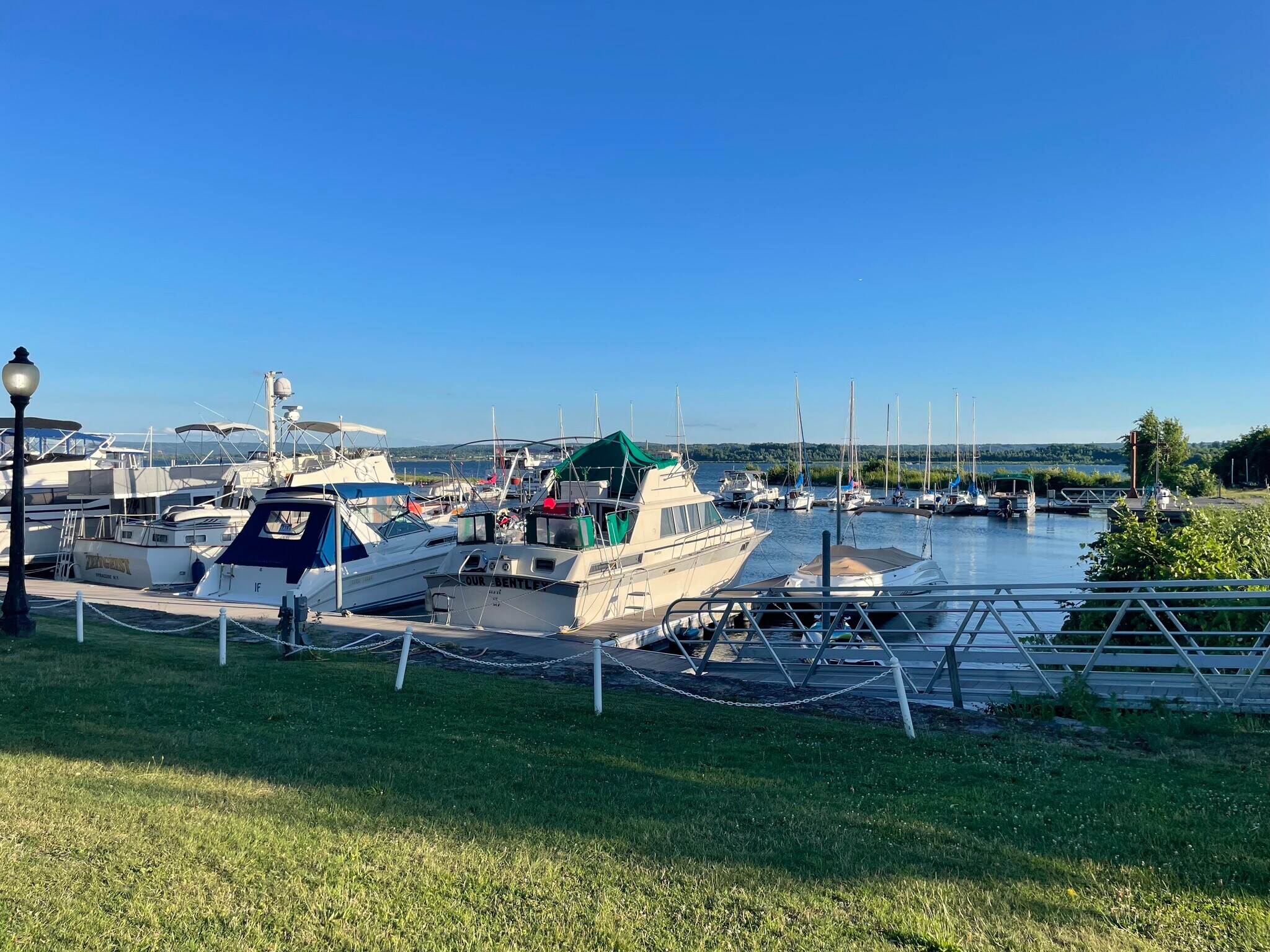 Marina - 500 2nd St