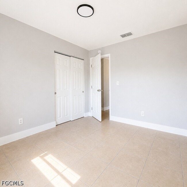 Building Photo - 1572 Cypress Dr