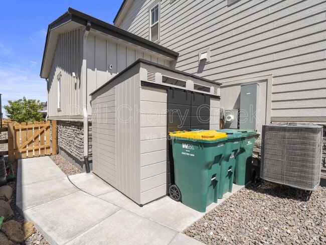 Building Photo - 3424 N Grand Baker Ct