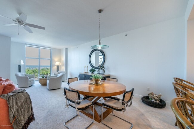 Building Photo - EXECUTIVE VACATION RENTAL