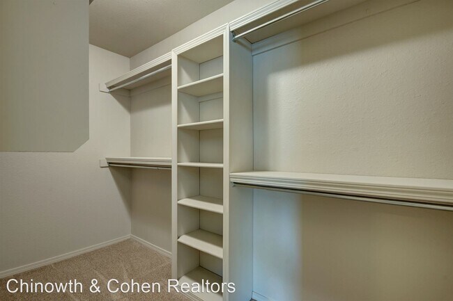 Building Photo - 3 br, 2 bath House - 9720 S 70th E Ave