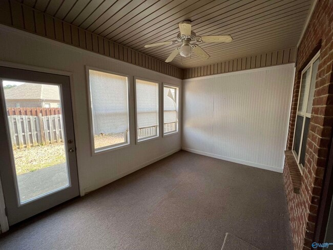 Building Photo - 14424 Crooked Stick Pl