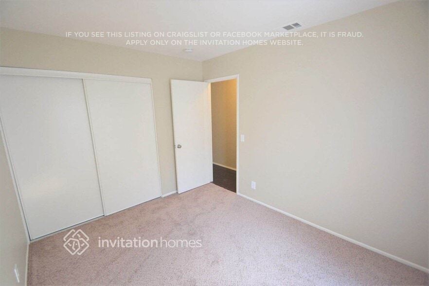 Building Photo - 11239 Arizona Ave