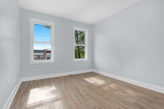 Building Photo - 510 Edgewood St