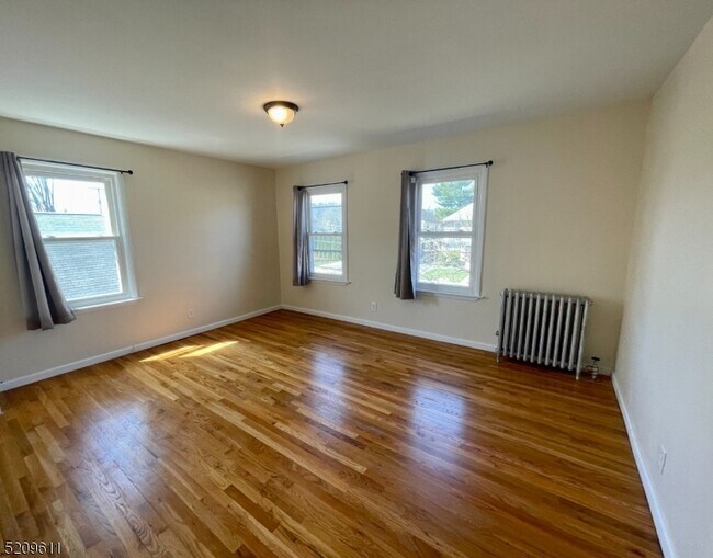 Building Photo - 259 Speedwell Ave