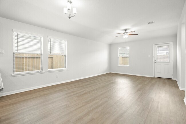 Building Photo - 5345 Basquiat Dr