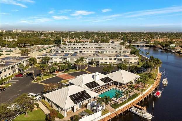 Building Photo - 120 Cypress Club Dr