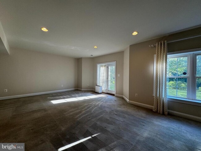 Building Photo - 4925 Cahoon Ct