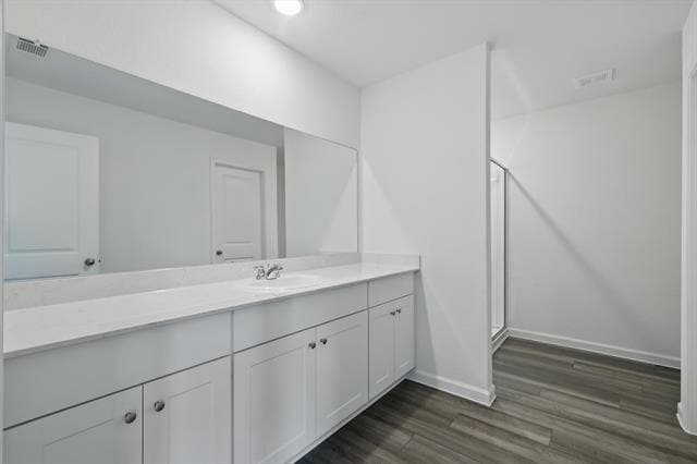 Building Photo - 5934 Sahara Dr