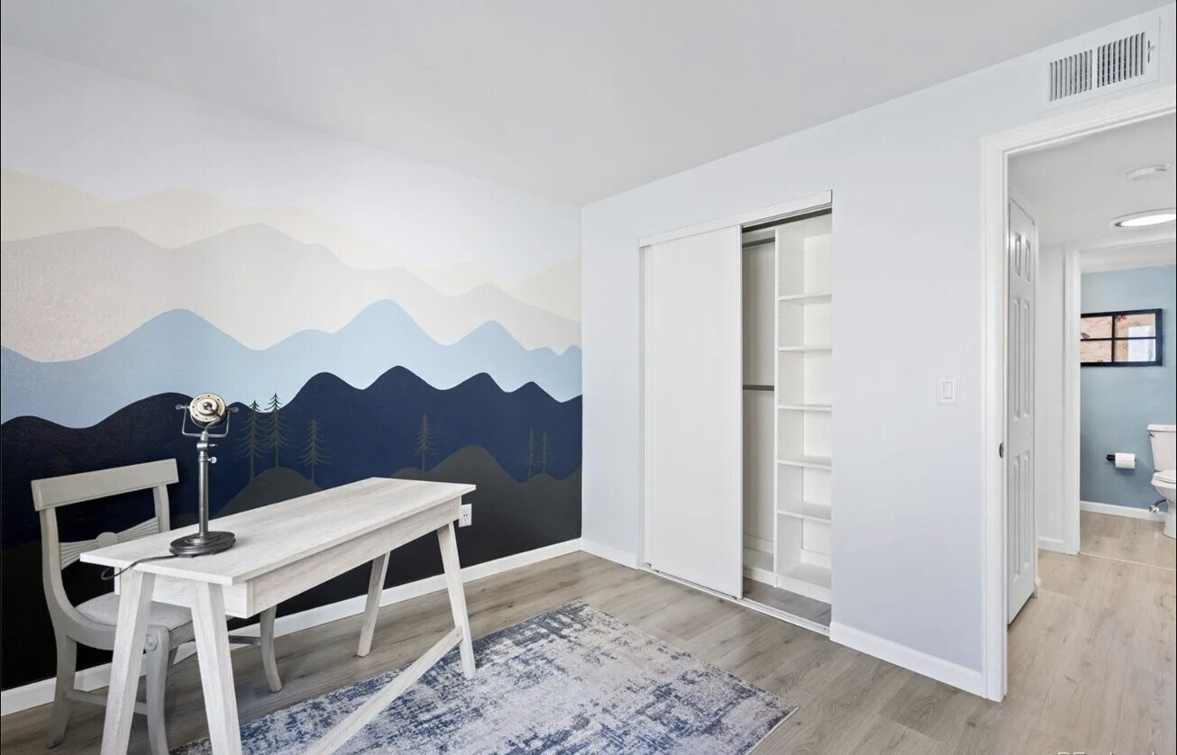 Building Photo - 60 S Boulder Cir