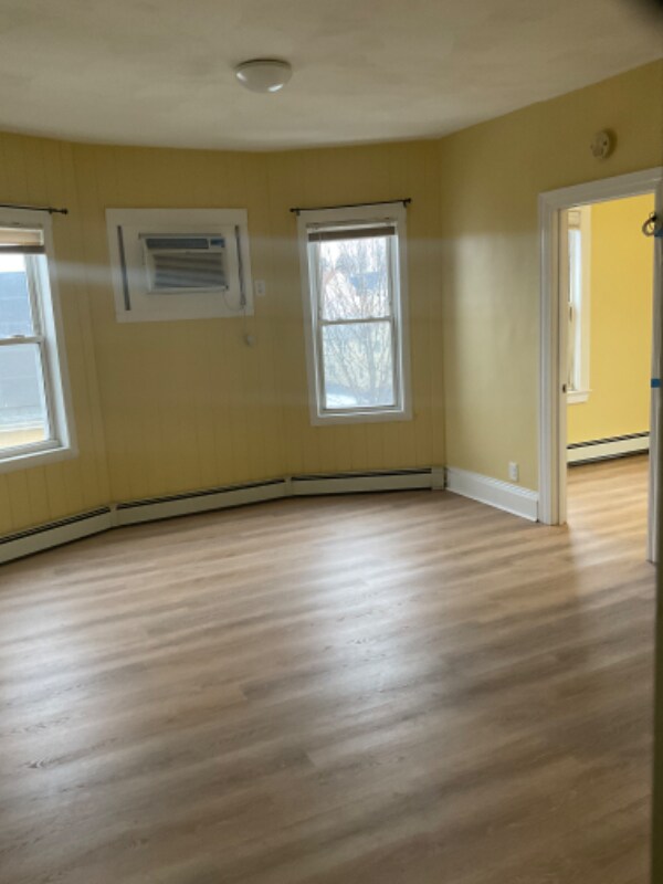 Building Photo - 126 Hamilton St