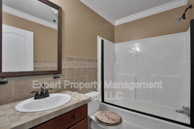 Building Photo - 34 Talbot Cir