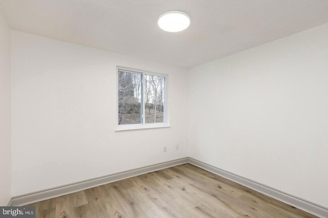 Building Photo - 17409 Founders Mill Dr