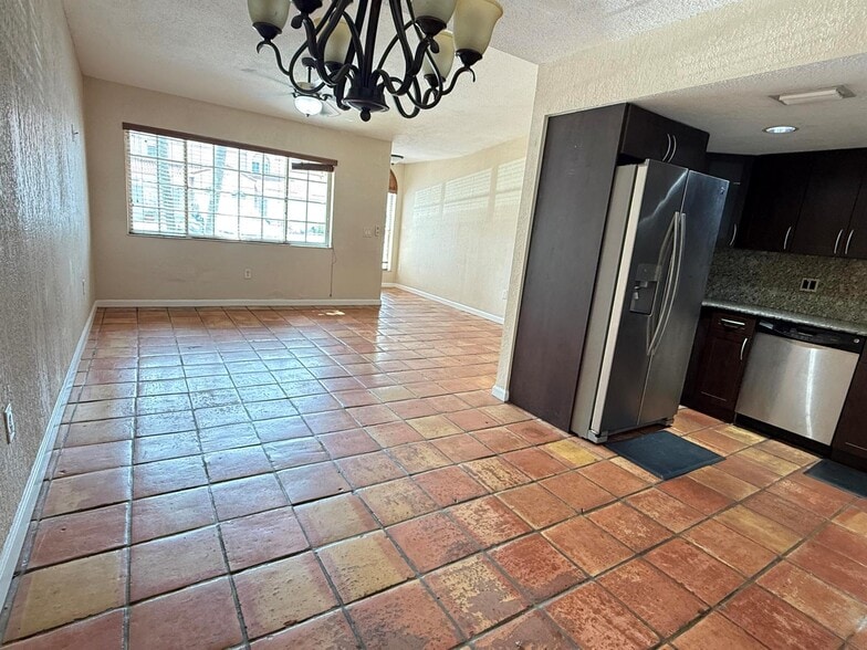 Building Photo - 6978 NW 166th Ter
