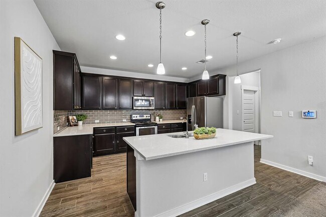 Building Photo - 160 Syrah Ct