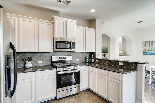 Building Photo - 10920 Worn Sole Dr