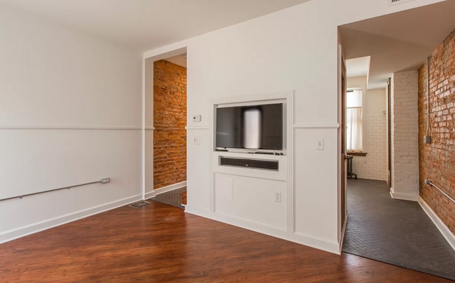 Building Photo - Newly Renovated Home For Rent - Brewerytown