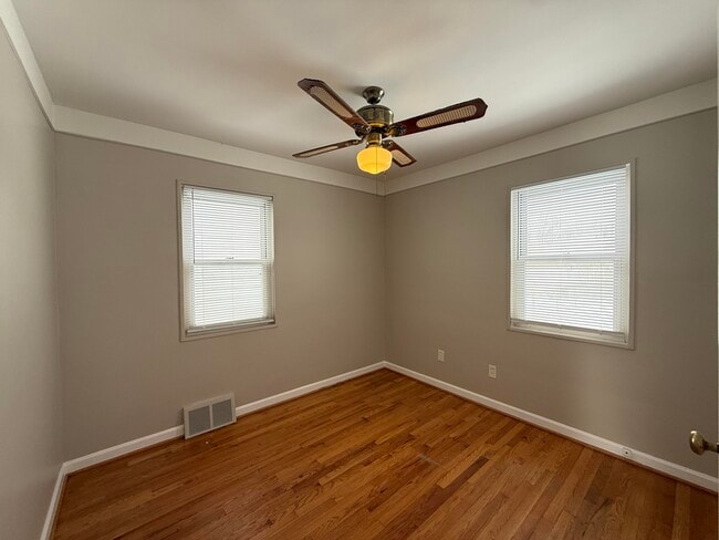 Building Photo - 2328 Detroit Ave