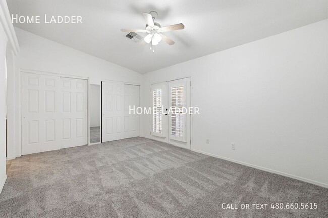 Building Photo - 10452 W Arivaca Dr