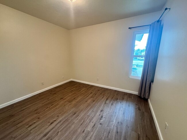 Building Photo - 3BR/2BA Home AVAILABLE NOW For Rent in El Cajon!