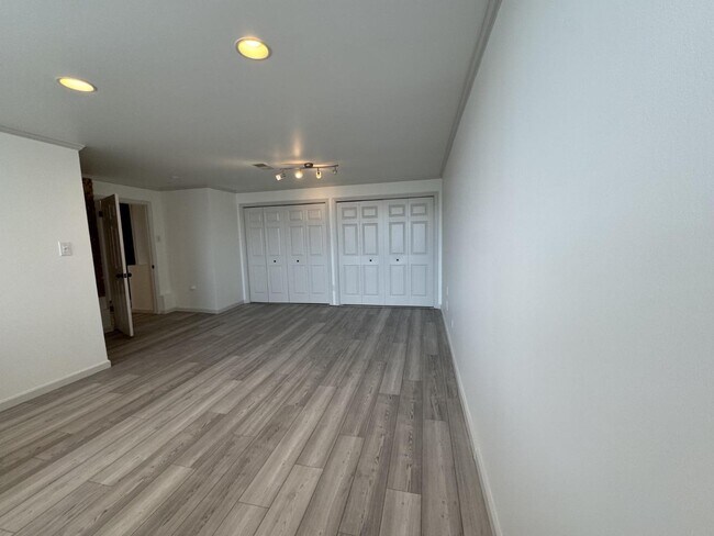 Building Photo - 3534 Jefferson Ave