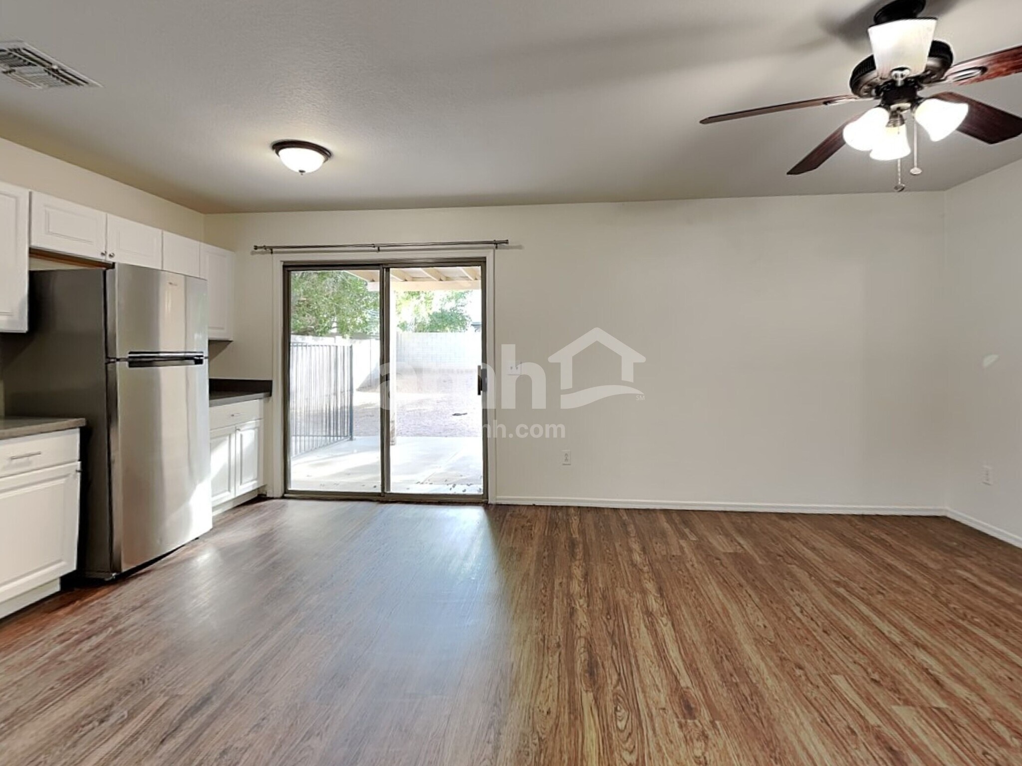 Building Photo - 1133 S 111th Cir