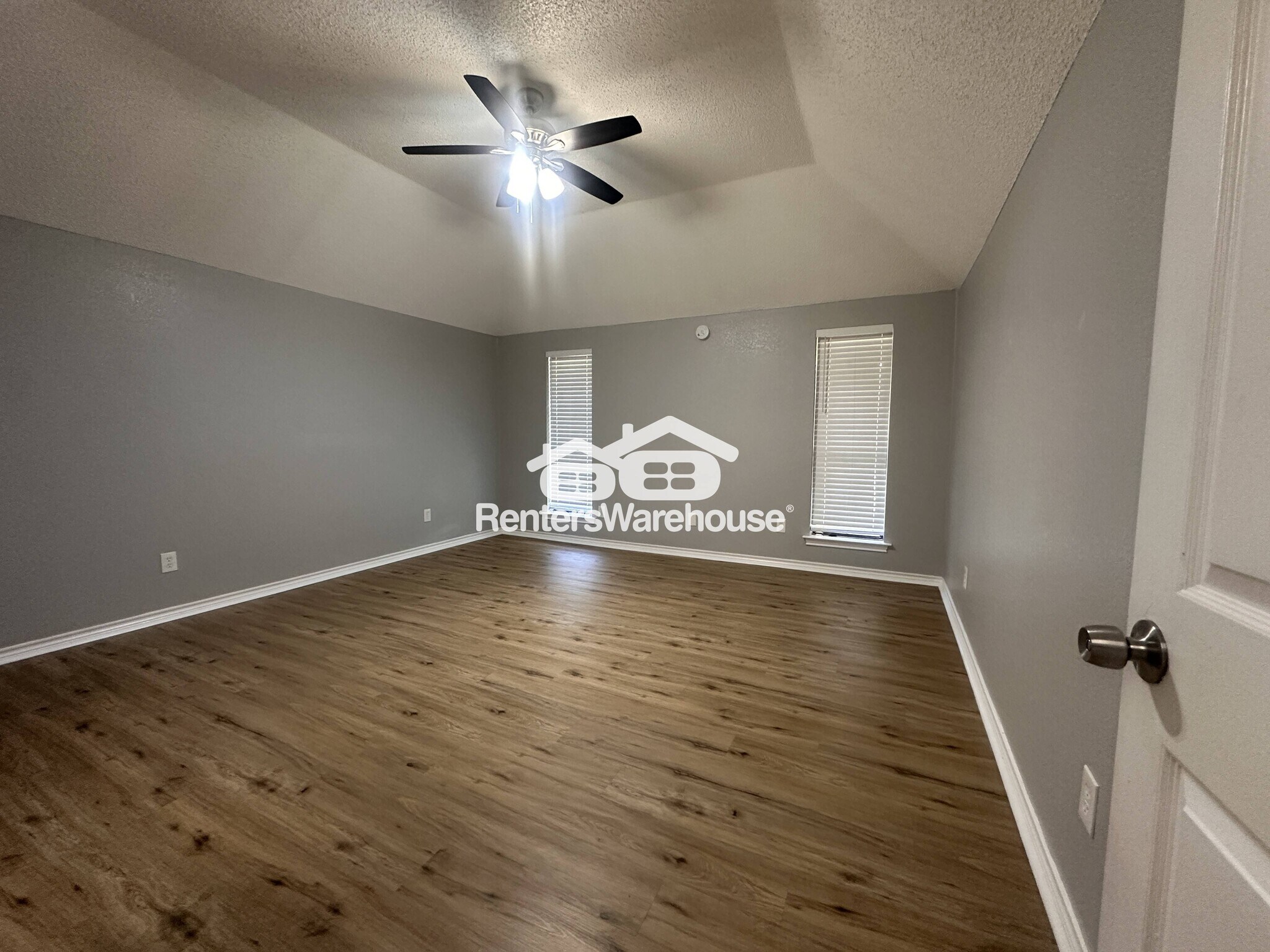 Building Photo - 616 Havencrest Dr