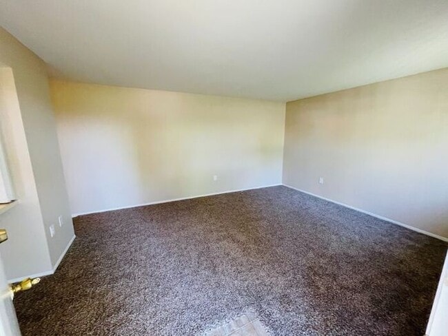 Building Photo - 27127 Sun City Blvd