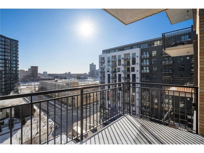 Building Photo - 1120 S 2nd St