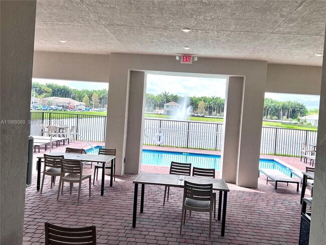 Building Photo - 4784 SW 72nd Terrace