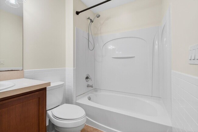 Building Photo - 4582 Danson Way