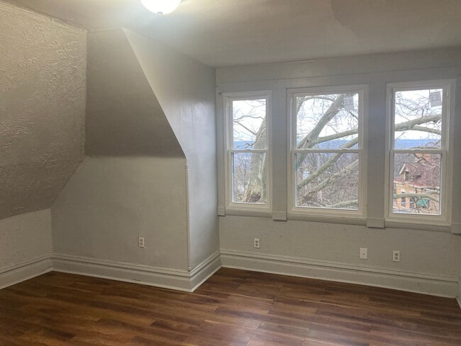 Building Photo - 4036 Perrysville Ave