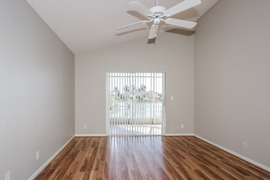 Building Photo - 7794 Hoffy Cir