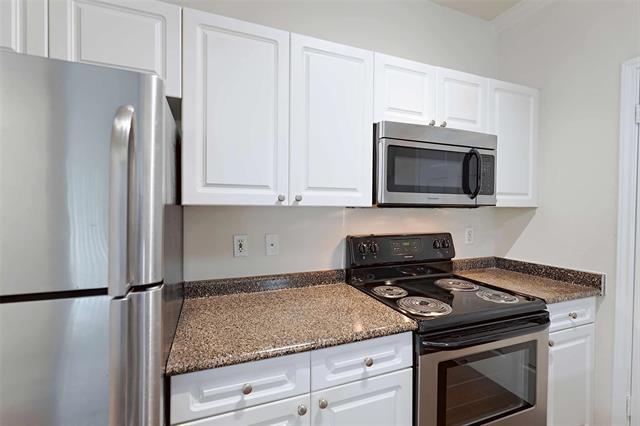 Building Photo - 10505 S I-35 Frontage Rd