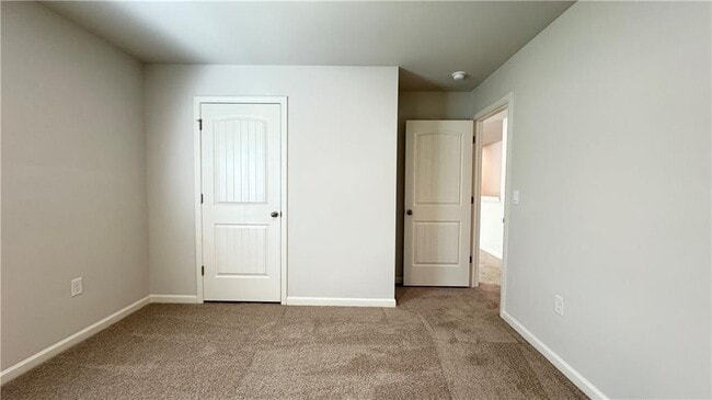 Building Photo - 61 Biltmore Pl